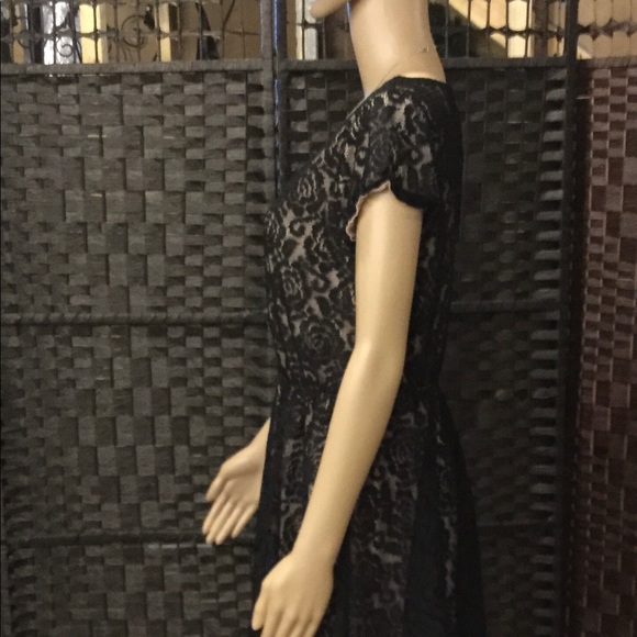 Paper Doll Dress Size Medium - Picture 5 of 6